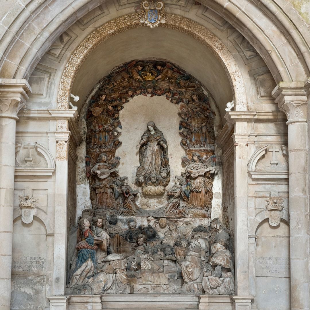 esculturasMAlcobaça.jpeg